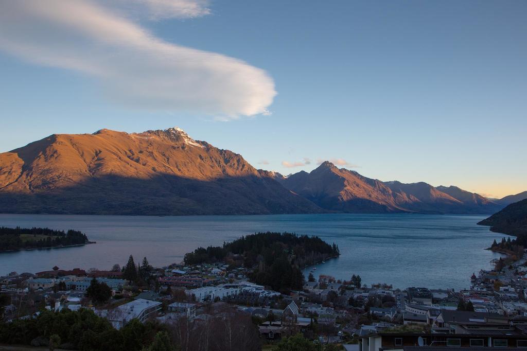 Villa De Luxe, A Relax It'S Done Luxury Holiday Home Queenstown Exterior foto